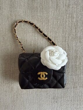 Quilted Mini Chanel Bag Double Wick Black Candle Room Decor Glam Luxury NWOT